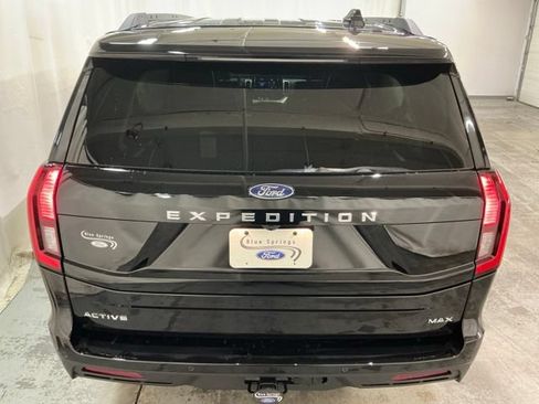 New 2026 Ford Expedition Max Active AWD/4WD image 5