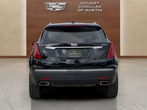 New 2026 Cadillac XT5 Luxury w/ LPO, Floor Liner Package image 5