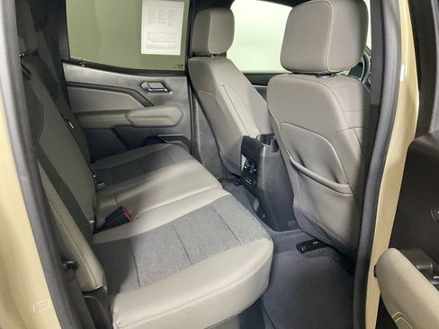 Used 2023 Chevrolet Colorado ZR2 image 22