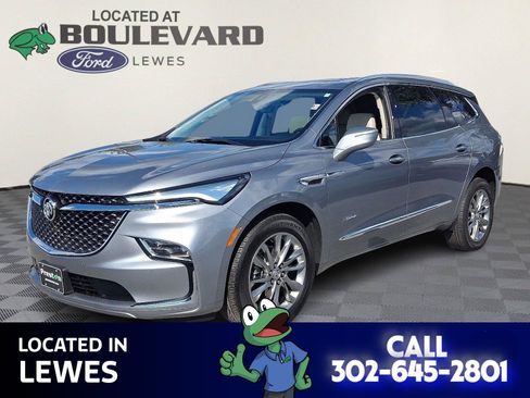 Used 2023 Buick Enclave Avenir w/ Avenir Technology Package image 1