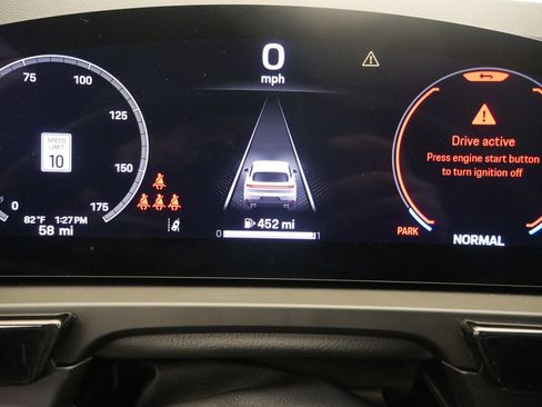 Certified 2026 Porsche Cayenne AWD/4WD image 47