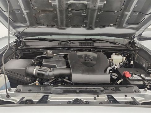 Used 2023 Toyota Tacoma TRD Off-Road image 26