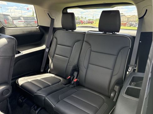 Used 2019 GMC Acadia Denali w/ Technology Package AWD/4WD image 20