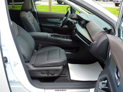 Used 2026 Nissan Murano Platinum w/ Cargo Package AWD/4WD image 18