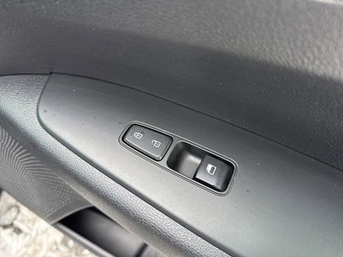 Used 2023 Kia Forte LXS w/ LXS Technology Package image 46