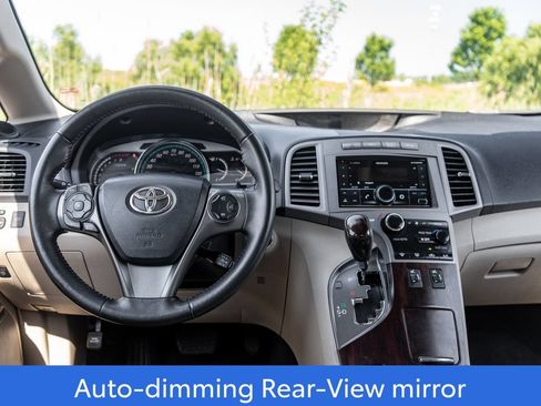 Used 2013 Toyota Venza XLE w/ XLE Premium Pkg AWD/4WD image 16