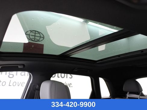 New 2025 Audi Q3 2.0T Premium image 12