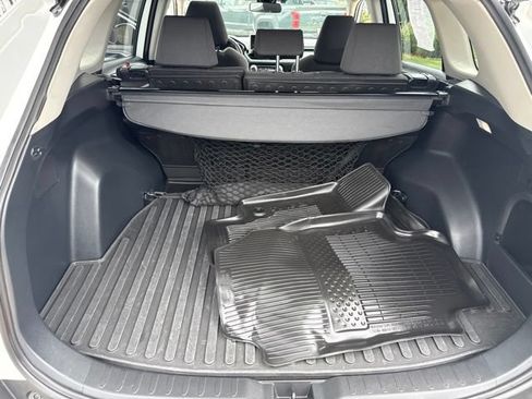 Used 2025 Toyota RAV4 XLE w/ Convenience Package AWD/4WD image 28