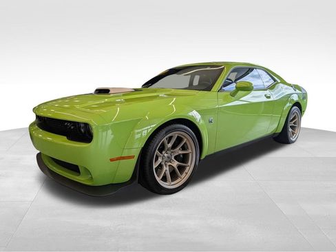 Used 2023 Dodge Challenger R/T Scat Pack RWD image 7