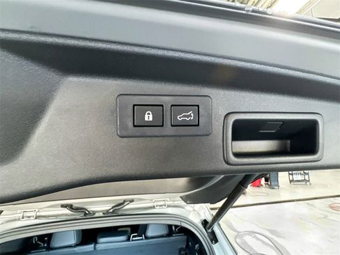 New 2026 Subaru Outback Premium image 24