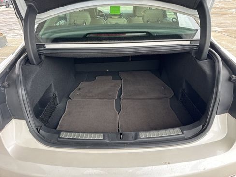 Used 2017 Lincoln Continental Select w/ Climate Package image 30