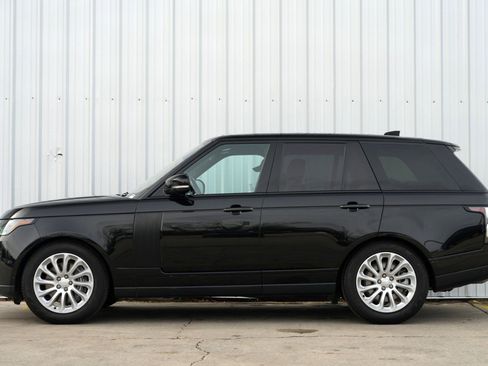 Used 2020 Land Rover Range Rover HSE image 9