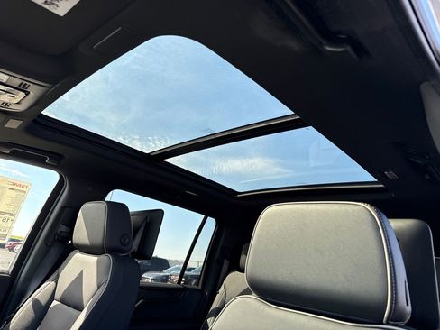 New 2026 GMC Yukon XL Elevation image 26