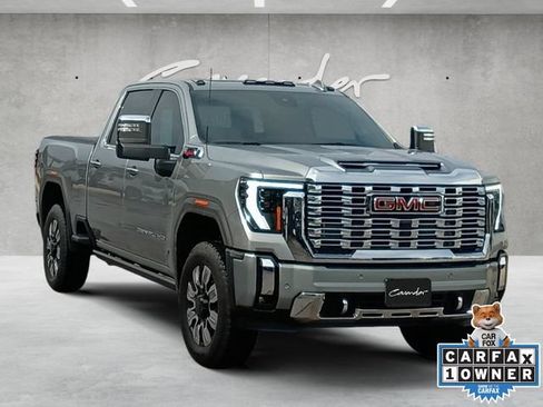 Used 2026 GMC Sierra 2500 Denali w/ Denali Reserve Package AWD/4WD image 2
