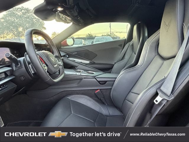 Used 2026 Chevrolet Corvette Stingray Coupe w/ 1LT RWD image 30