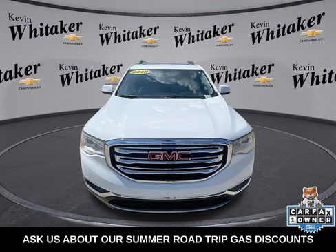 Certified 2018 GMC Acadia SLT w/ LPO, Floor Liner Package FWD image 3