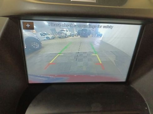 Used 2017 Ford C-MAX Energi SE w/ Equipment Group 401A image 22