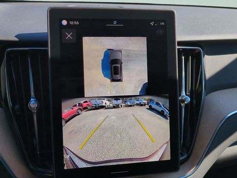 New 2026 Volvo XC60 T8 Plus image 17