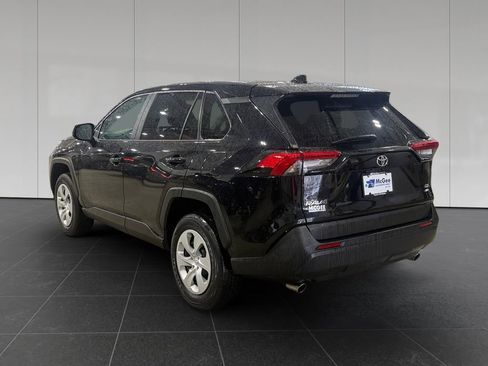 Used 2025 Toyota RAV4 LE image 3