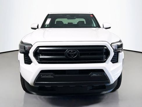 New 2025 Toyota Tacoma SR5 image 7