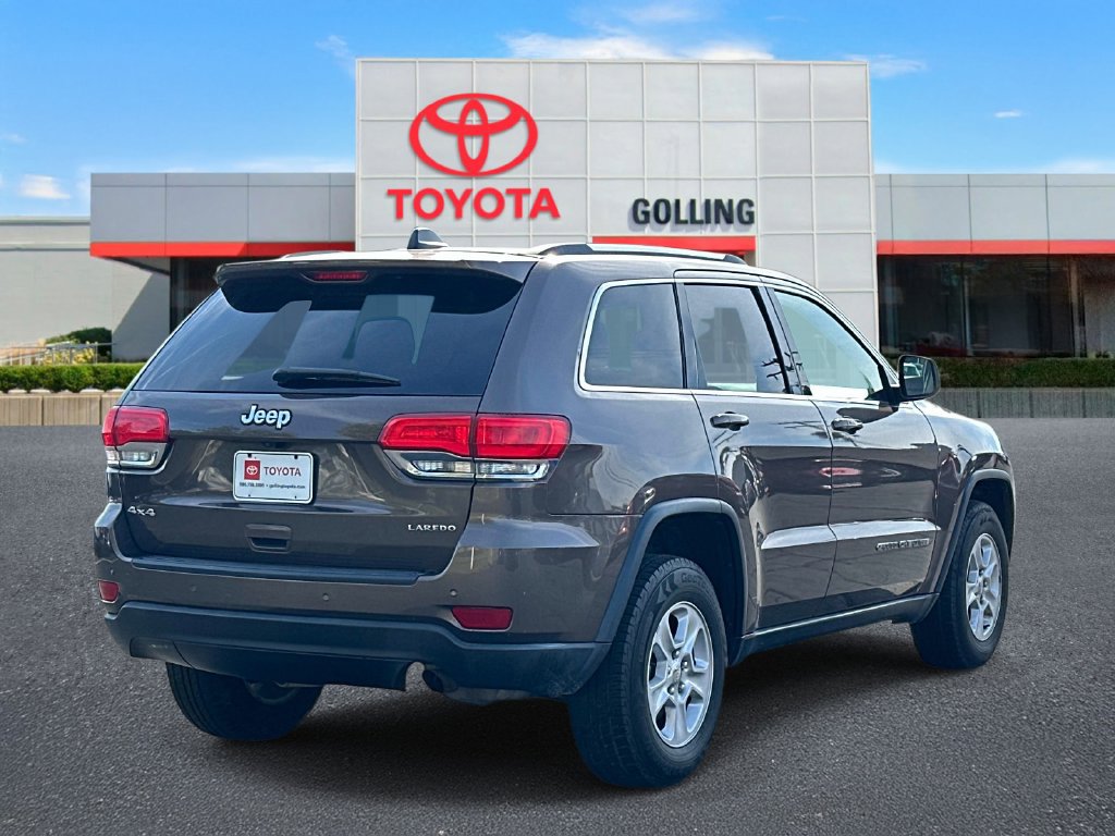 Used 2017 Jeep Grand Cherokee Laredo w/ Quick Order Package 23E AWD/4WD image 5