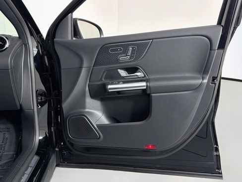 Certified 2026 Mercedes-Benz GLA 250 4MATIC image 24