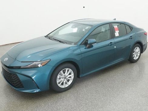 New 2026 Toyota Camry LE image 34
