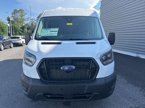 New 2025 Ford Transit 150 148 Medium Roof w/ Load Area Protection Package image 8