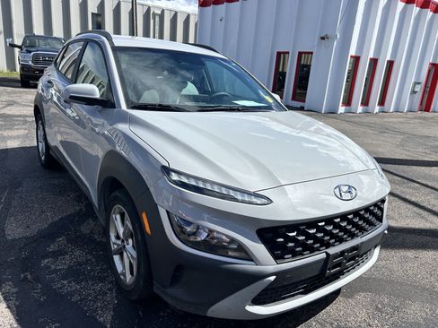 Used 2023 Hyundai Kona SEL w/ Cargo Package AWD/4WD image 7