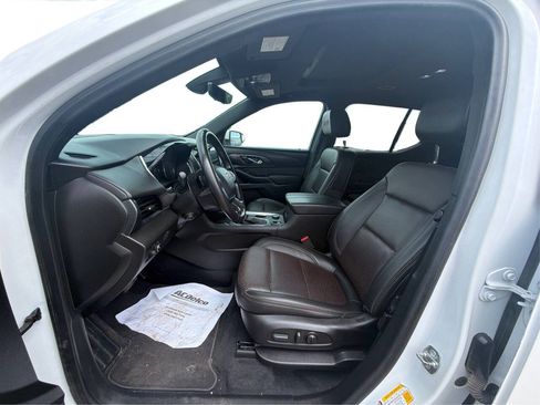 Used 2022 Chevrolet Traverse High Country w/ LPO, Cargo Package AWD/4WD image 9