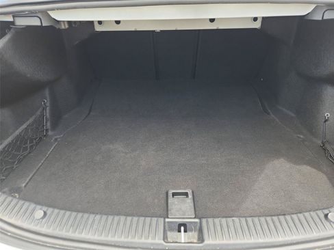 Used 2017 Mercedes-Benz C 300 Sedan image 24