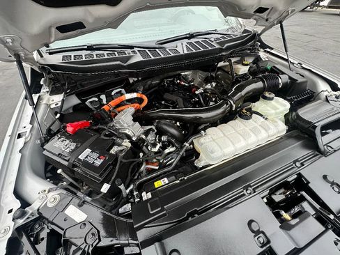 Used 2024 Ford F150 Lariat image 33