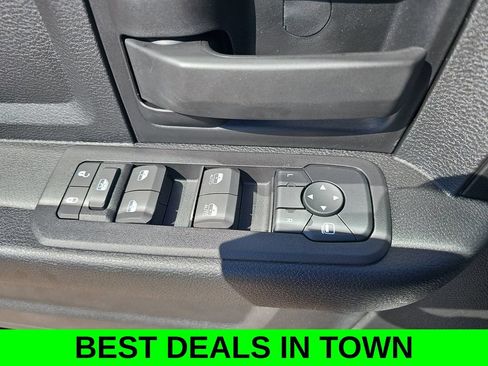 New 2026 RAM 2500 Tradesman w/ Chrome Appearance Group AWD/4WD image 27