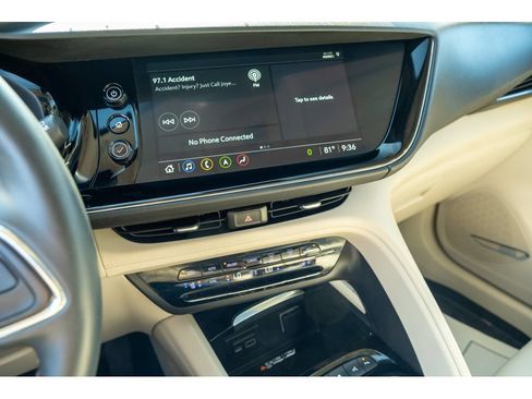 Used 2023 Buick Envision Avenir FWD image 24