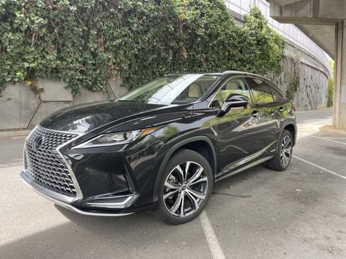 Used 2022 Lexus RX 450h AWD w/ Premium Package image 8