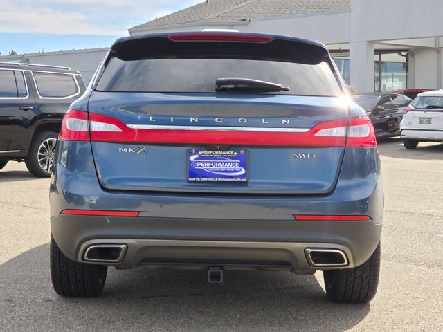 Used 2018 Lincoln MKX Reserve w/ Driver Assistance Package AWD/4WD image 29
