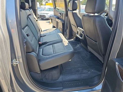 Used 2019 GMC Sierra 1500 Denali w/ Technology Package image 16