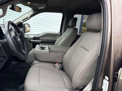 Used 2015 Ford F150 XLT w/ Equipment Group 302A Luxury image 15