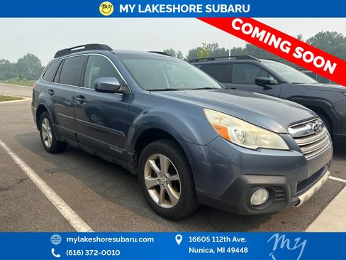Used 2014 Subaru Outback 2.5i Limited w/ Moonroof Package AWD/4WD image 1