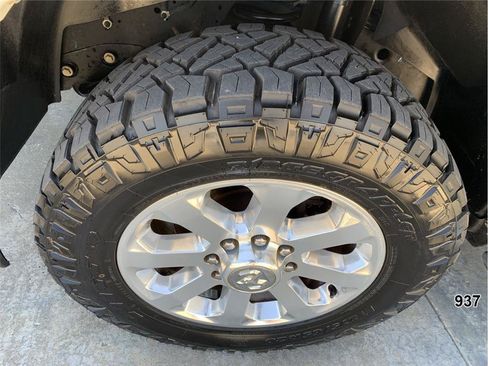 Used 2021 RAM 2500 Laramie AWD/4WD image 18