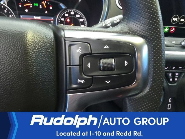 Used 2025 Chevrolet Blazer LT FWD image 20