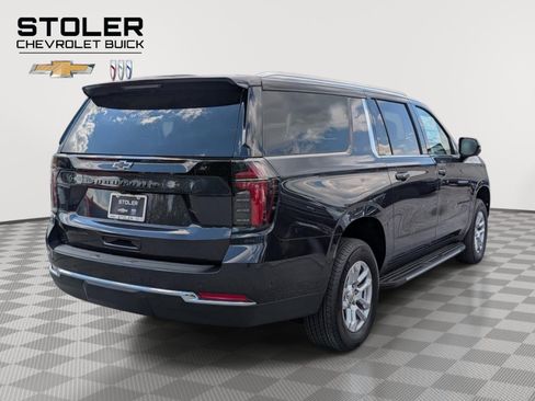 New 2026 Chevrolet Suburban LS w/ LPO, Dark Essentials Package AWD/4WD image 3