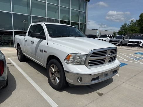 Used 2018 RAM 1500 Lone Star RWD image 2