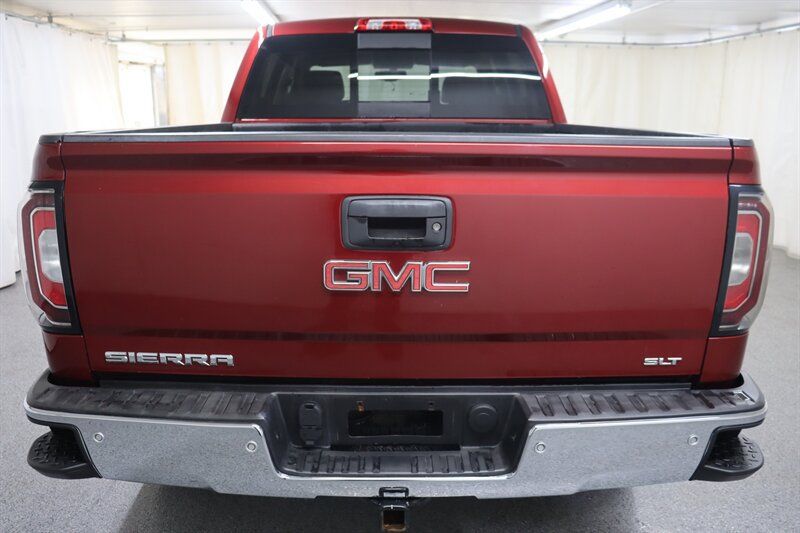 Used 2018 GMC Sierra 1500 SLT w/ SLT Premium Package AWD/4WD image 5