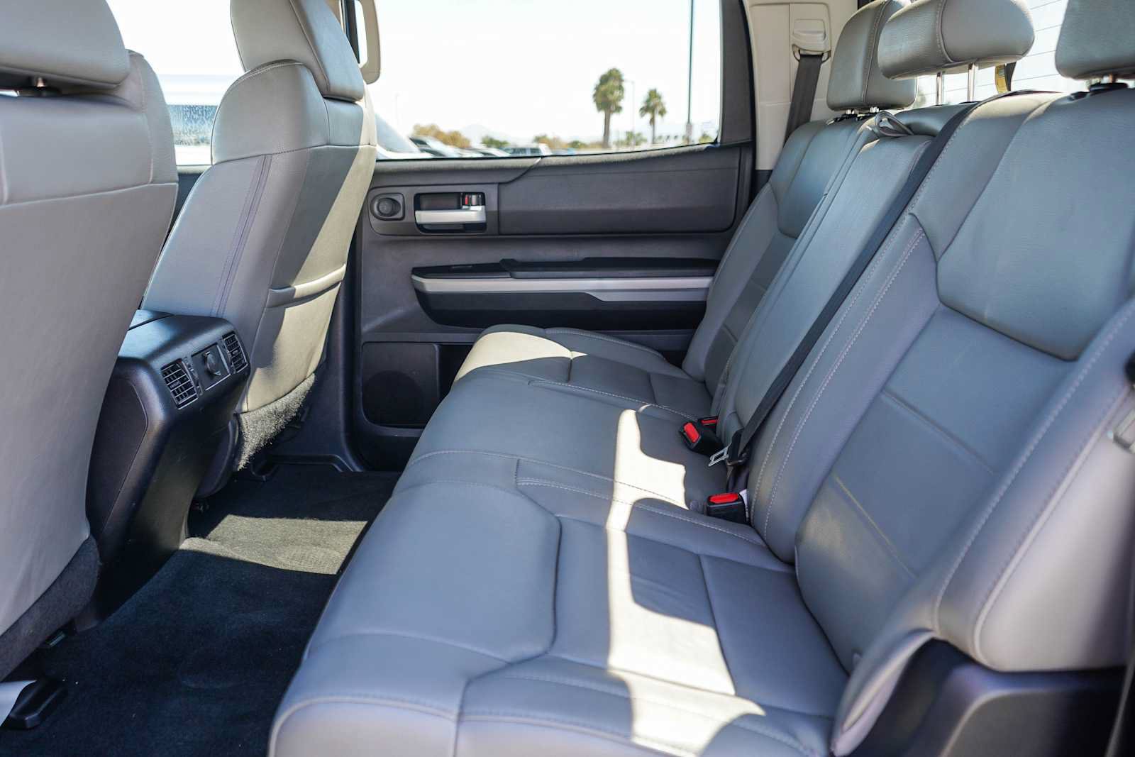 Used 2020 Toyota Tundra SR5 w/ SR5 Leather Package AWD/4WD image 21