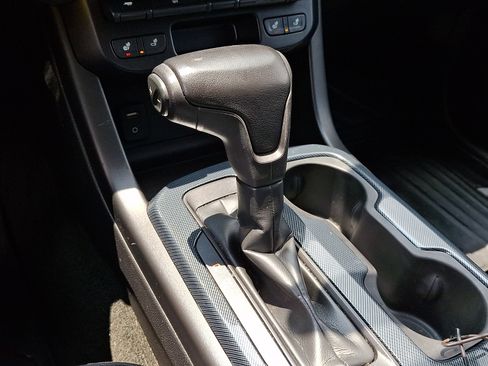 Used 2017 Chevrolet Colorado Z71 AWD/4WD image 15