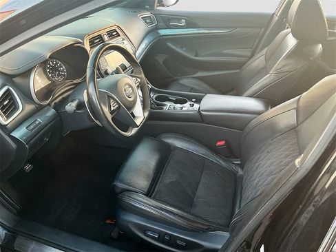 Used 2020 Nissan Maxima SR w/ Sport Mat Group image 21
