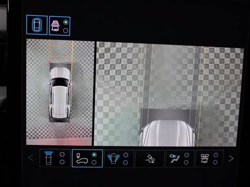 New 2026 GMC Yukon AT4 w/ AT4 Premium Plus Package AWD/4WD image 60