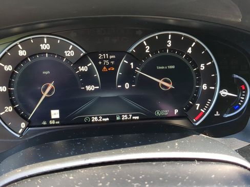 Used 2019 BMW 530i xDrive w/ Convenience Package AWD/4WD image 15