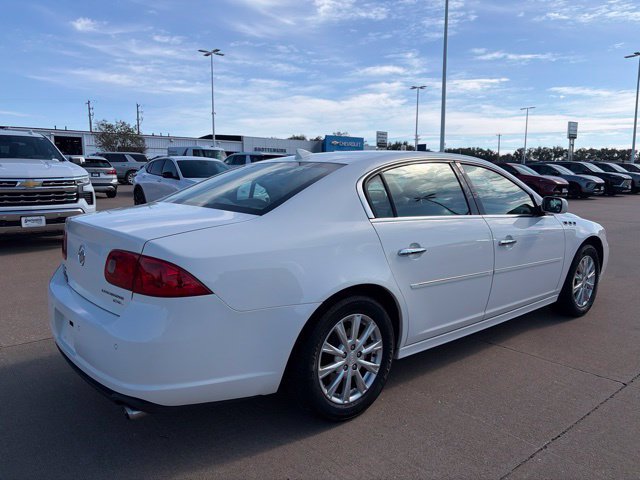 Used 2010 Buick Lucerne CXL w/ Driver Confidence Package FWD image 3